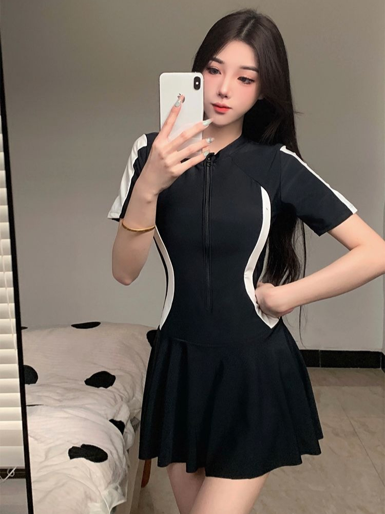 2026 New Women's Modest One Pi - огляд і ціна Spa & Wellness Joule